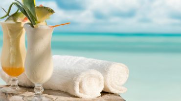 punta-cana-beach-cocktails